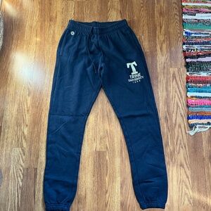 barely worn University sweats!!
